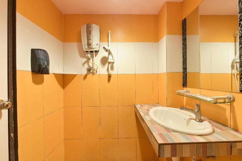 Grand Ct Hotel Malacca Εξωτερικό φωτογραφία